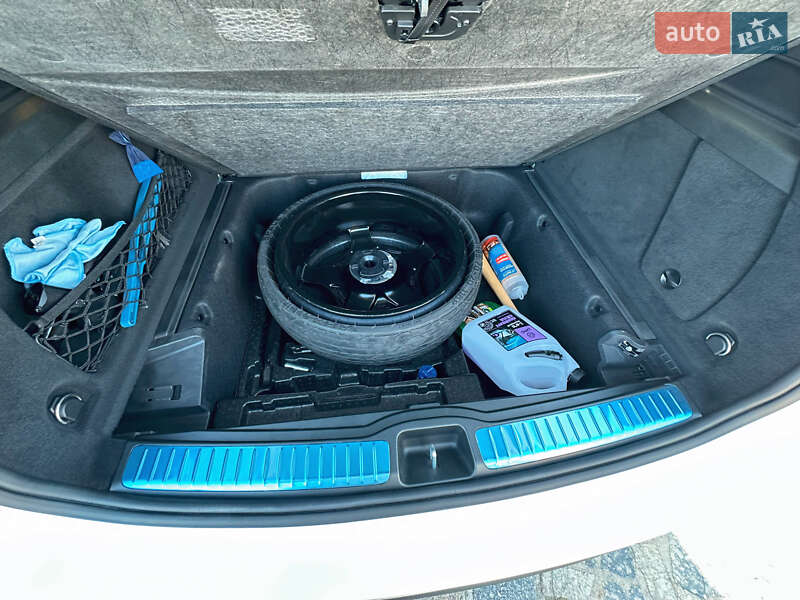 Позашляховик / Кросовер Mercedes-Benz GLE-Class 2021 в Черкасах фото 10 Позашляховик / Кросовер Mercedes-Benz GLE-Class 2021 в Черкасах