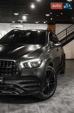 Внедорожник / Кроссовер Mercedes-Benz GLE-Class 2019 в 