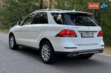 Внедорожник / Кроссовер Mercedes-Benz GLE-Class 2015 в 