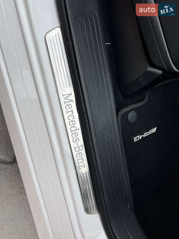 Позашляховик / Кросовер Mercedes-Benz GLE-Class 2016 в Києві фото 45 Позашляховик / Кросовер Mercedes-Benz GLE-Class 2016 в Києві