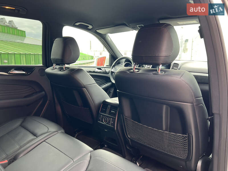 Позашляховик / Кросовер Mercedes-Benz GLE-Class 2016 в Києві фото 54 Позашляховик / Кросовер Mercedes-Benz GLE-Class 2016 в Києві