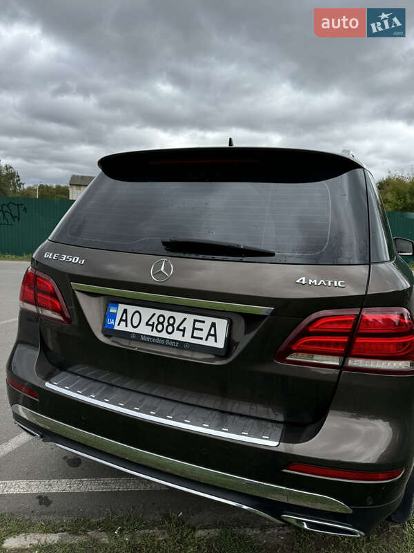 Внедорожник / Кроссовер Mercedes-Benz GLE-Class 2015 в Ивано-Франковске