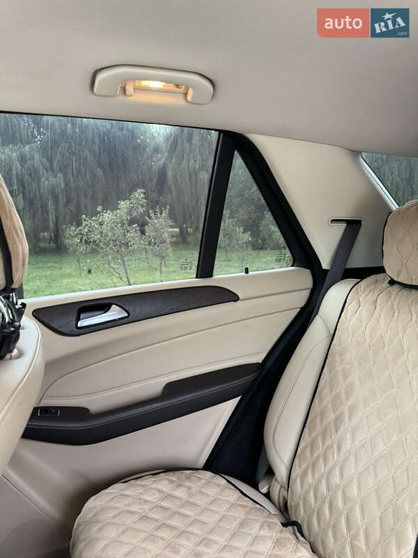 Внедорожник / Кроссовер Mercedes-Benz GLE-Class 2015 в Ивано-Франковске