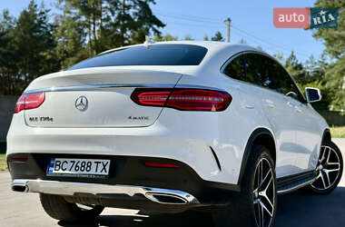 Внедорожник / Кроссовер Mercedes-Benz GLE-Class 2016 в 