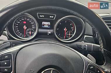 Позашляховик / Кросовер Mercedes-Benz GLE-Class 2018 в 
