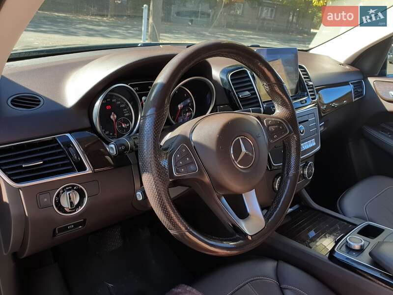 Внедорожник / Кроссовер Mercedes-Benz GLE-Class 2018 в Одессе