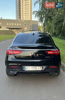 Внедорожник / Кроссовер Mercedes-Benz GLE-Class 2016 в 
