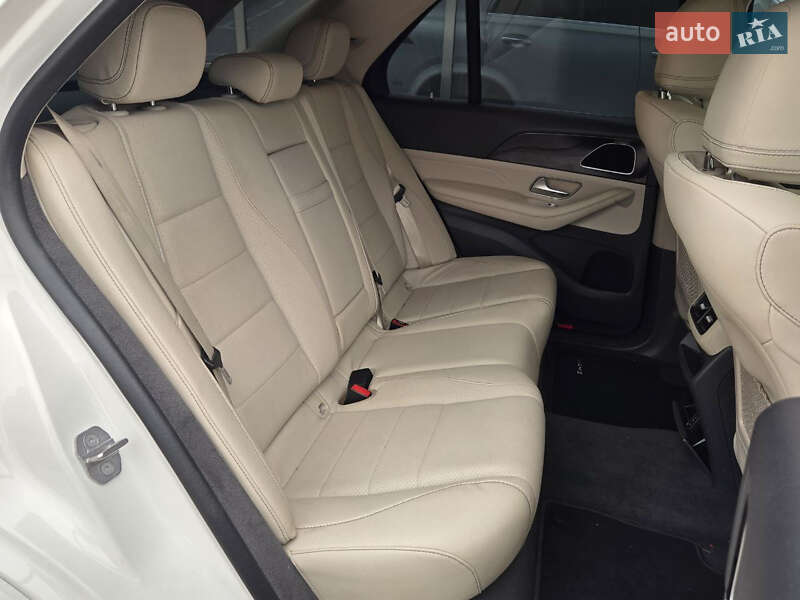 Внедорожник / Кроссовер Mercedes-Benz GLE-Class 2019 в Киеве