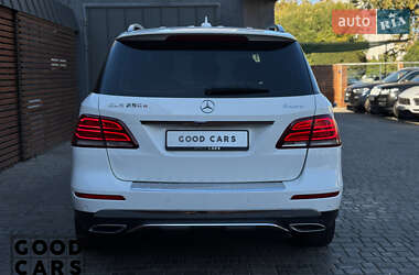 Внедорожник / Кроссовер Mercedes-Benz GLE-Class 2018 в 