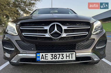 Внедорожник / Кроссовер Mercedes-Benz GLE-Class 2016 в 