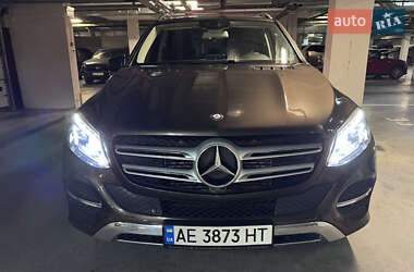 Внедорожник / Кроссовер Mercedes-Benz GLE-Class 2016 в 