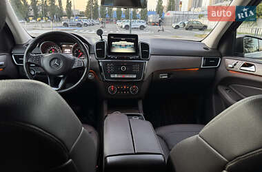 Внедорожник / Кроссовер Mercedes-Benz GLE-Class 2016 в 