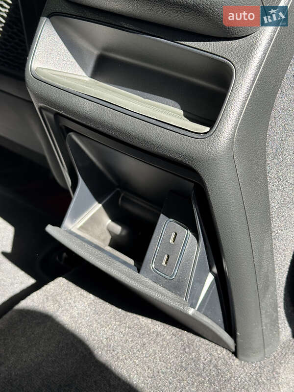 Внедорожник / Кроссовер Mercedes-Benz GLE-Class 2021 в Киеве фото 38 Внедорожник / Кроссовер Mercedes-Benz GLE-Class 2021 в Киеве