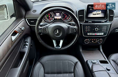 Внедорожник / Кроссовер Mercedes-Benz GLE-Class 2018 в 