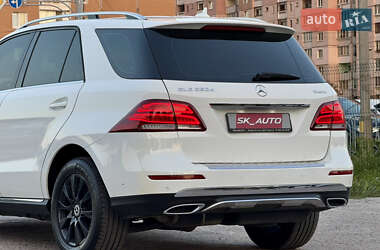 Внедорожник / Кроссовер Mercedes-Benz GLE-Class 2018 в 