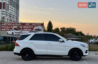 Внедорожник / Кроссовер Mercedes-Benz GLE-Class 2018 в 