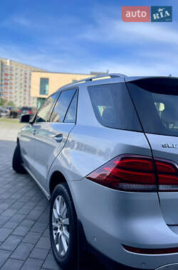 Внедорожник / Кроссовер Mercedes-Benz GLE-Class 2018 в 