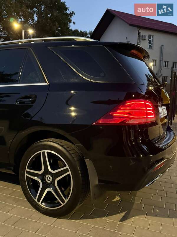Внедорожник / Кроссовер Mercedes-Benz GLE-Class 2016 в Виннице