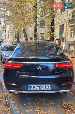 Внедорожник / Кроссовер Mercedes-Benz GLE-Class 2015 в 