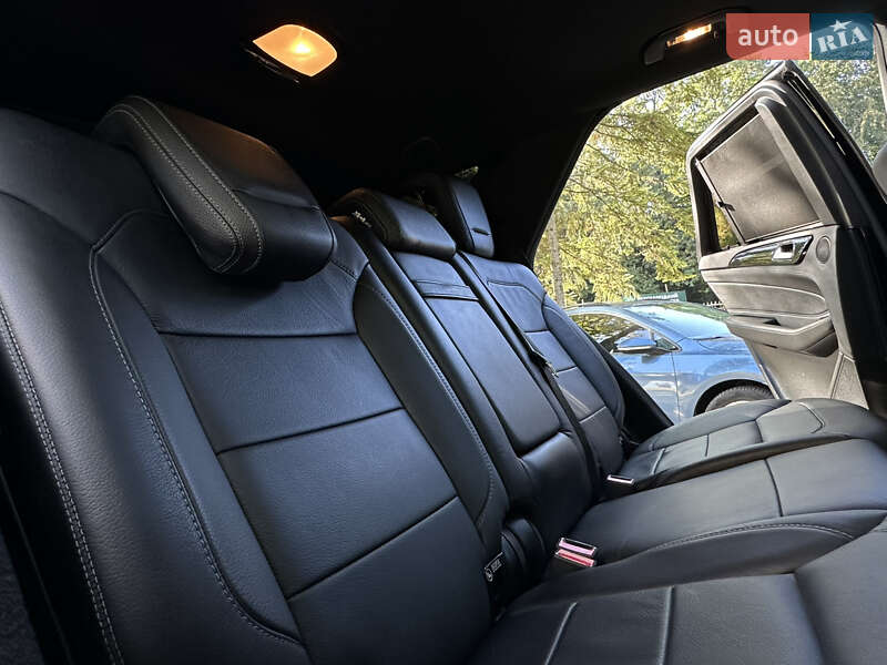 Внедорожник / Кроссовер Mercedes-Benz GLE-Class 2017 в Дрогобыче