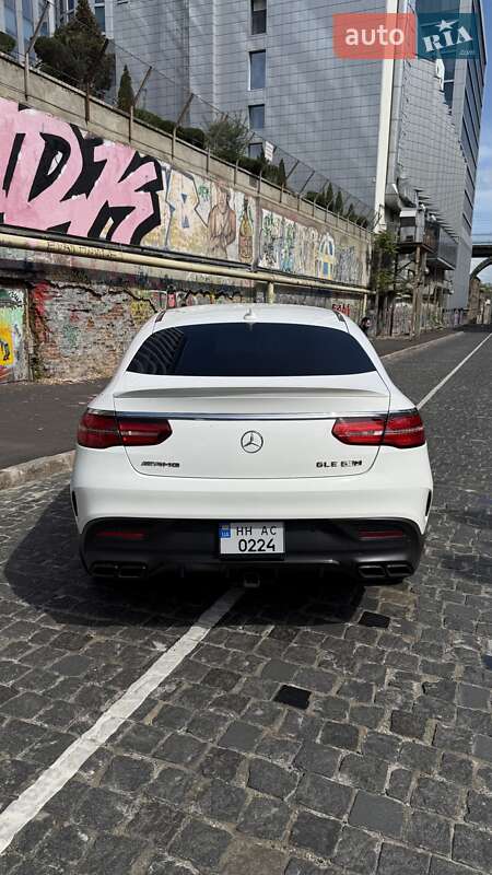 Позашляховик / Кросовер Mercedes-Benz GLE-Class 2018 в Одесі фото 7 Позашляховик / Кросовер Mercedes-Benz GLE-Class 2018 в Одесі