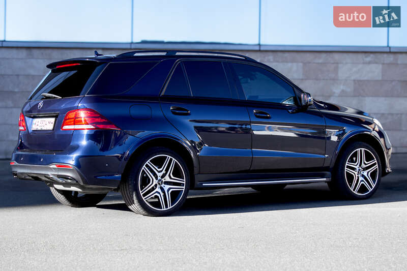 Внедорожник / Кроссовер Mercedes-Benz GLE-Class 2016 в Киеве