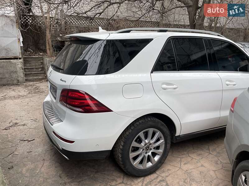 Внедорожник / Кроссовер Mercedes-Benz GLE-Class 2017 в Луцке