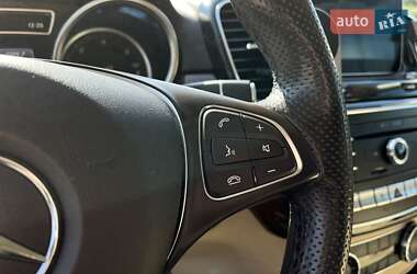 Внедорожник / Кроссовер Mercedes-Benz GLE-Class 2015 в 