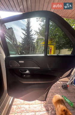 Внедорожник / Кроссовер Mercedes-Benz GLE-Class 2019 в 