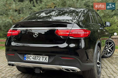 Внедорожник / Кроссовер Mercedes-Benz GLE-Class 2017 в 
