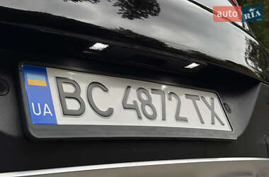 Внедорожник / Кроссовер Mercedes-Benz GLE-Class 2017 в 