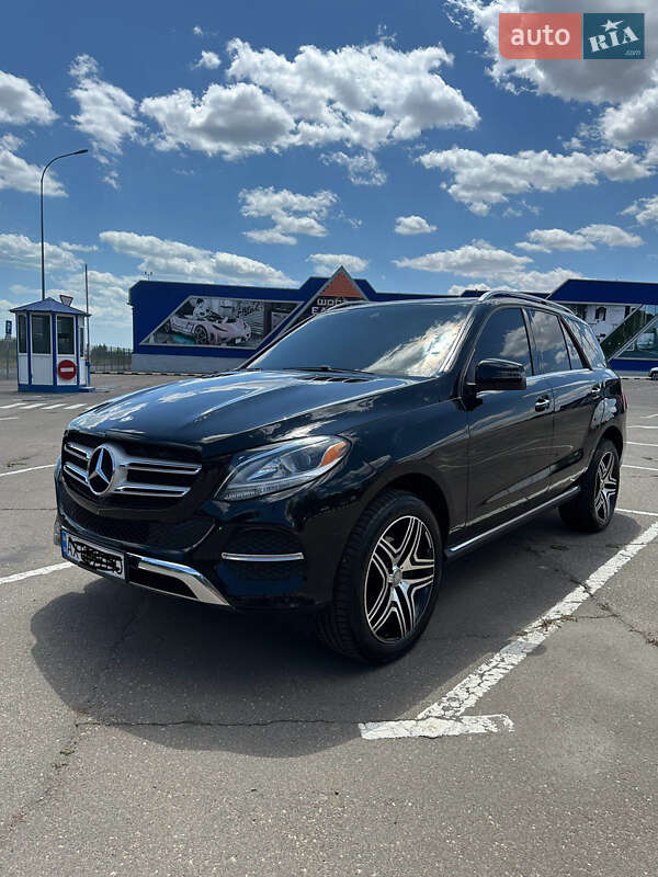 Позашляховик / Кросовер Mercedes-Benz GLE-Class 2017 в Одесі фото 4 Позашляховик / Кросовер Mercedes-Benz GLE-Class 2017 в Одесі