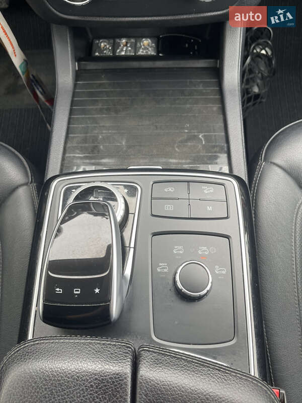 Внедорожник / Кроссовер Mercedes-Benz GLE-Class 2016 в Хусте