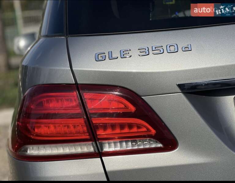 Позашляховик / Кросовер Mercedes-Benz GLE-Class 2015 в Миколаєві фото 12 Позашляховик / Кросовер Mercedes-Benz GLE-Class 2015 в Миколаєві