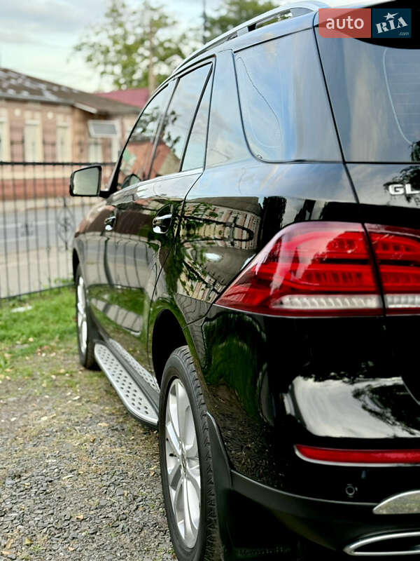 Внедорожник / Кроссовер Mercedes-Benz GLE-Class 2017 в Харькове фото 17 Внедорожник / Кроссовер Mercedes-Benz GLE-Class 2017 в Харькове