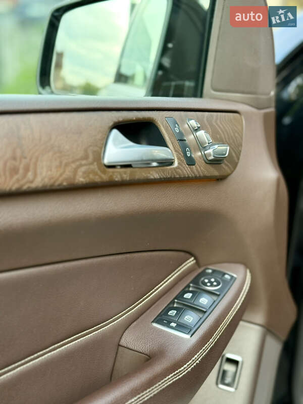 Внедорожник / Кроссовер Mercedes-Benz GLE-Class 2017 в Харькове фото 26 Внедорожник / Кроссовер Mercedes-Benz GLE-Class 2017 в Харькове