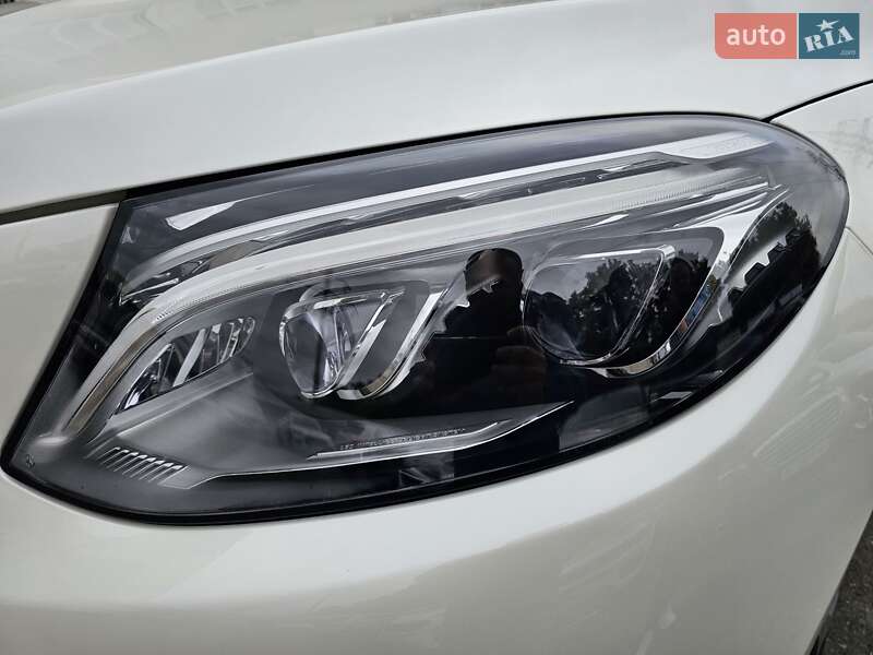 Позашляховик / Кросовер Mercedes-Benz GLE-Class 2015 в Одесі