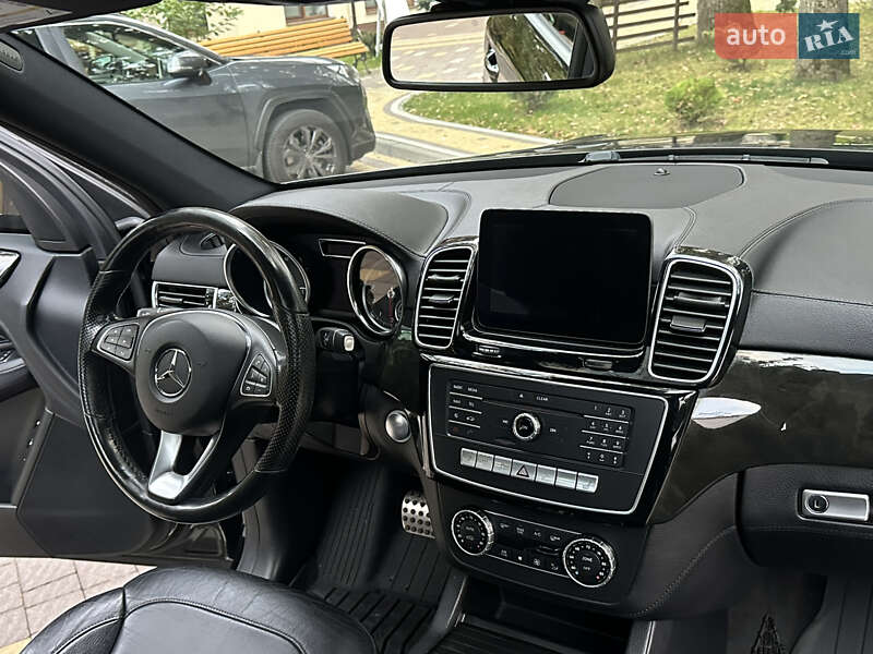 Внедорожник / Кроссовер Mercedes-Benz GLE-Class 2016 в Дрогобыче