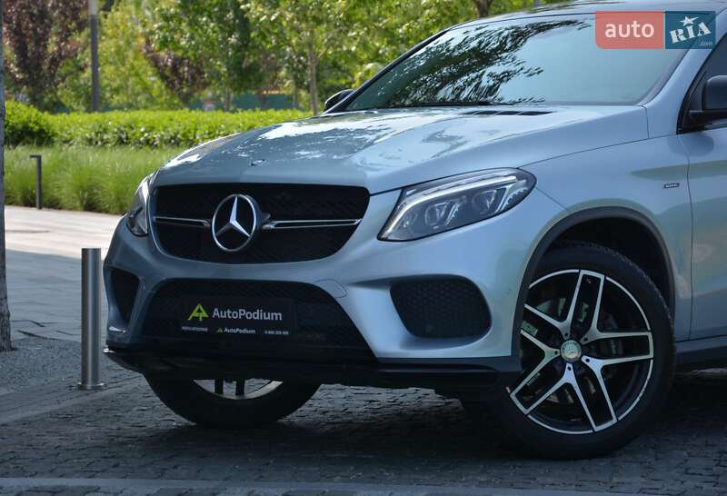 Позашляховик / Кросовер Mercedes-Benz GLE-Class 2016 в Києві фото 5 Позашляховик / Кросовер Mercedes-Benz GLE-Class 2016 в Києві