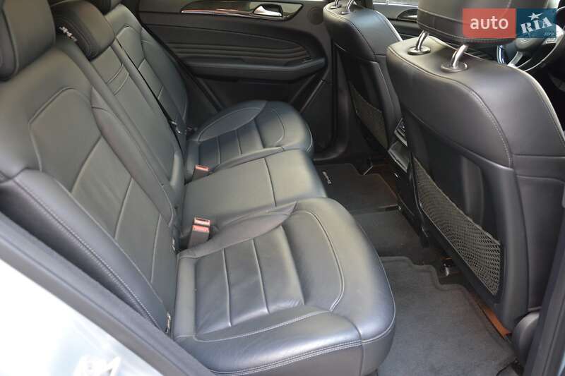 Позашляховик / Кросовер Mercedes-Benz GLE-Class 2016 в Києві фото 55 Позашляховик / Кросовер Mercedes-Benz GLE-Class 2016 в Києві