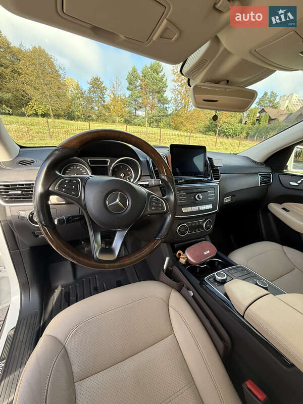 Внедорожник / Кроссовер Mercedes-Benz GLE-Class 2017 в Трускавце
