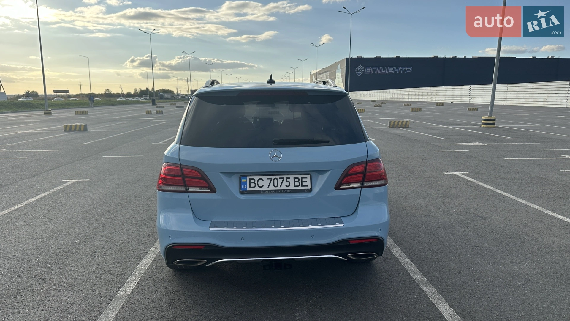 2017 Mercedes-Benz GLE - мініатюра 18