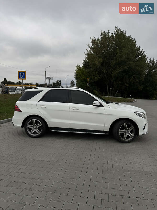 Внедорожник / Кроссовер Mercedes-Benz GLE-Class 2016 в Виннице