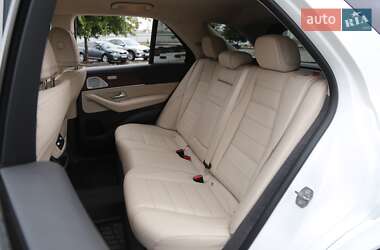 Позашляховик / Кросовер Mercedes-Benz GLE-Class 2019 в  фото 11 Позашляховик / Кросовер Mercedes-Benz GLE-Class 2019 в