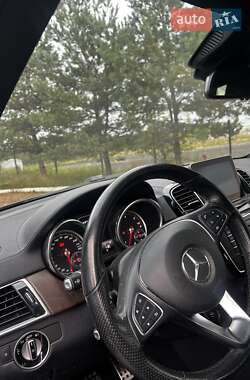 Внедорожник / Кроссовер Mercedes-Benz GLE-Class 2016 в 