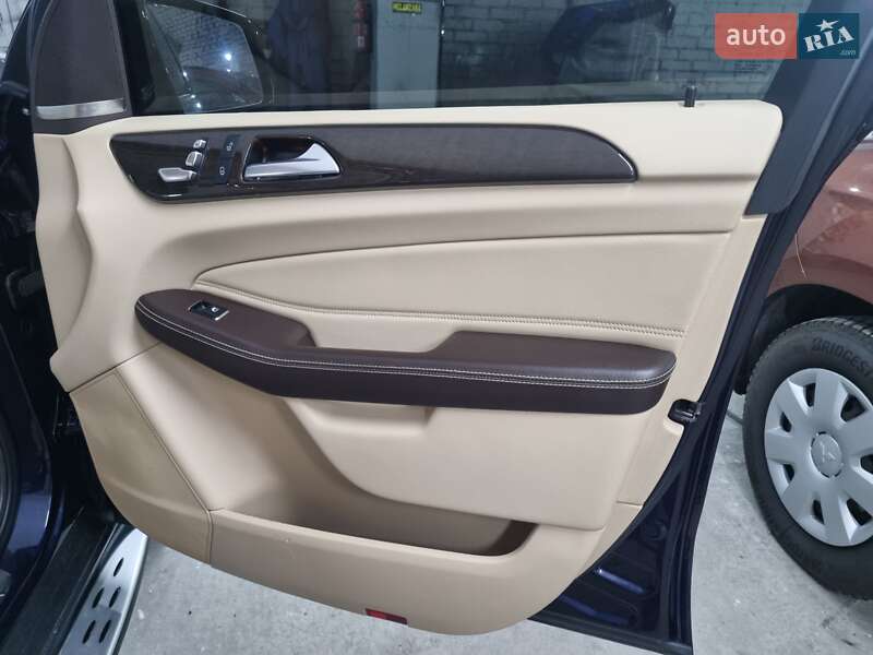 Внедорожник / Кроссовер Mercedes-Benz GLE-Class 2018 в Ровно