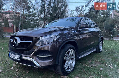 Внедорожник / Кроссовер Mercedes-Benz GLE-Class 2016 в 