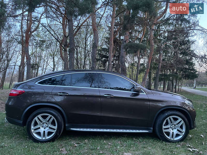 Внедорожник / Кроссовер Mercedes-Benz GLE-Class 2016 в Харькове