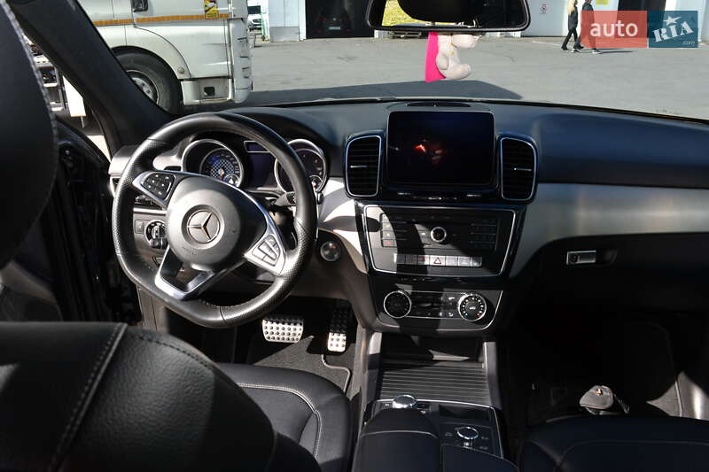 Внедорожник / Кроссовер Mercedes-Benz GLE-Class 2016 в Виннице