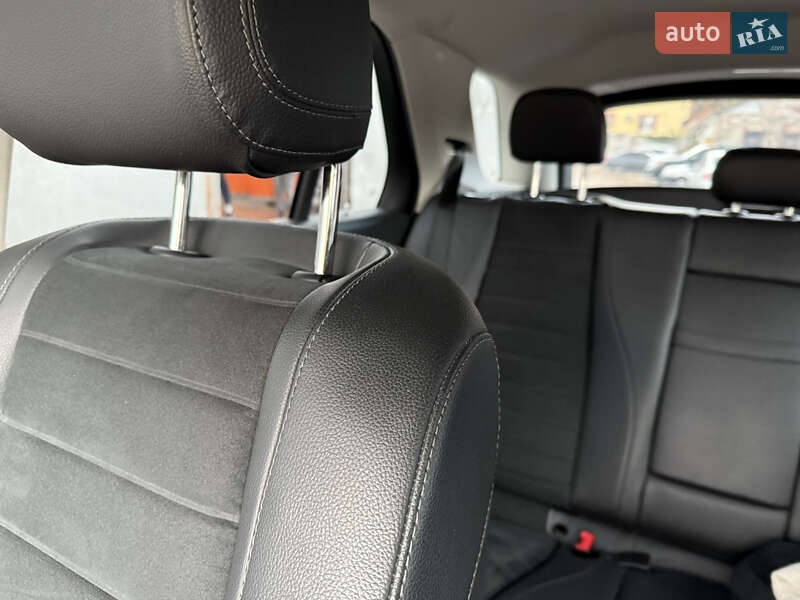 Позашляховик / Кросовер Mercedes-Benz GLE-Class 2019 в Полтаві фото 12 Позашляховик / Кросовер Mercedes-Benz GLE-Class 2019 в Полтаві